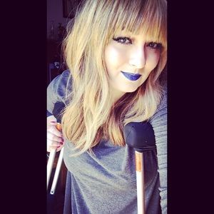 Meet your Posher, Cassandra